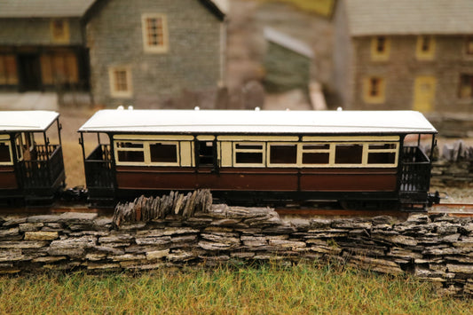 FP702A – WLLR Pickering Brake Coach OO9 Gauge
